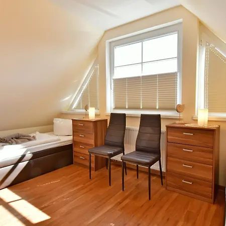 Haus Strandmuschel * Zingst